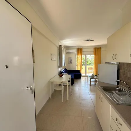 Dimar3 Seaside Apartment